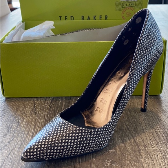 Ted Baker Pumps - Picture 2 of 3